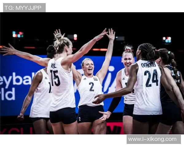 科尔强调库里与巴特勒主导进攻库明加在球队中扮演重要角色 科尔强调库里与巴特勒主导进攻库明加在球队中扮演重要角色