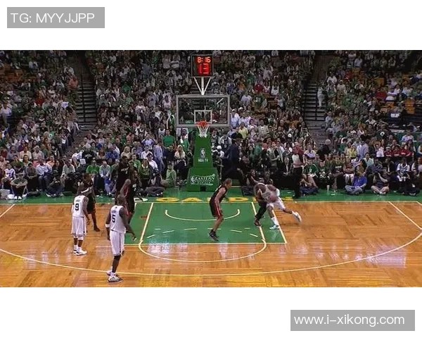 小里盛赞詹姆斯球商之高赛场理解力堪称无与伦比 小里盛赞詹姆斯球商之高赛场理解力堪称无与伦比