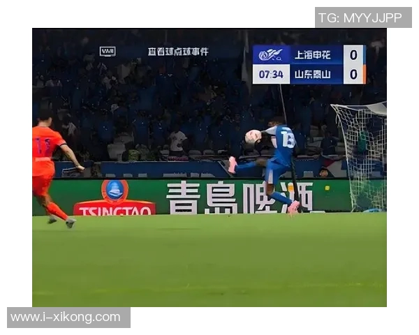 前裁判质疑马林犯规判罚过于严厉认为身体接触不足以判罚点球 前裁判质疑马林犯规判罚过于严厉认为身体接触不足以判罚点球