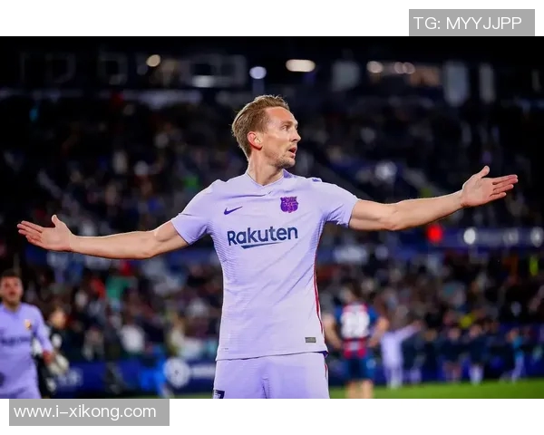 佩德里分享趣事：比赛日刮胡子成母亲的强制要求让我倍感压力