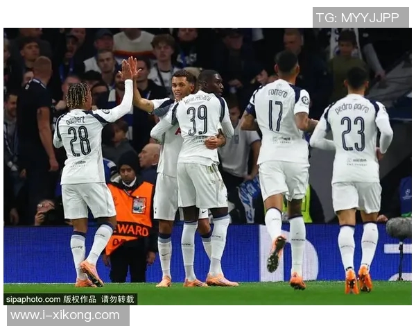 英格兰世界杯新队服曝光贝林汉姆拉什福德等五名球员亮相 英格兰世界杯新队服曝光贝林汉姆拉什福德等五名球员亮相